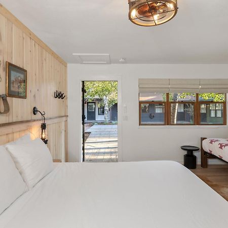 Hotel Palomino ريدجواي المظهر الخارجي الصورة